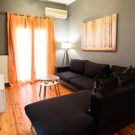 Salonika Downtown Spacious Apartment Салоніки Екстер'єр фото